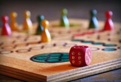 Spielbrett mit Figuren